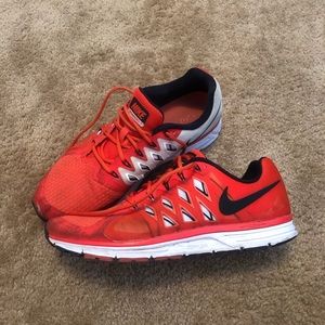 Nike Vomero 3 Sneakers